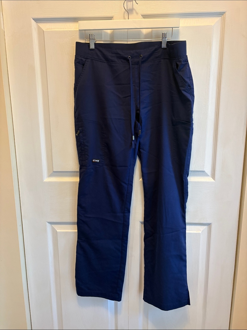 Women’s Navy Drawstring Cargo Scrub Pants